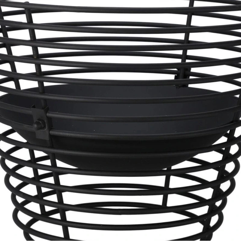 KOOPMAN Brasero Panier D53 Métal Noir Ambiance 5 KOOPMAN Brasero Panier D53 Métal Noir Ambiance – Image 3